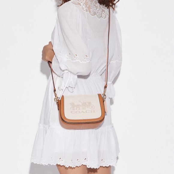 NWT💃Coach Saddle Bag In Colorblock With Horse And Carriage - Picture 7 of 10